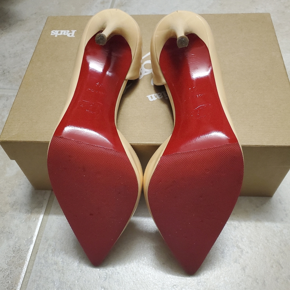Sold Christian Louboutin Iriza 39 100mm heels